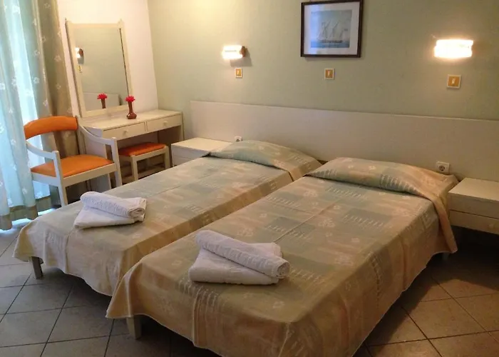 Captain's 2* Kos Town