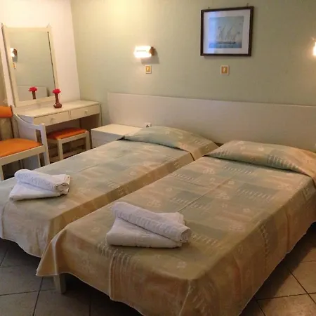 船长酒店 2* 科斯镇