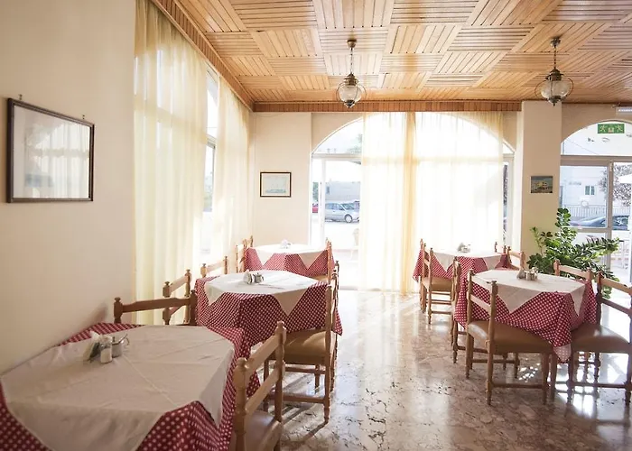 Captain's فندق 2*