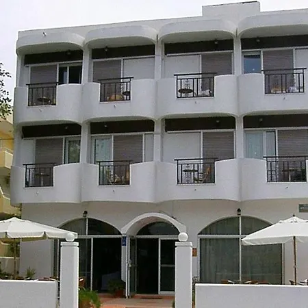 Captain's 2* Kos Town