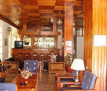 Captain's Hotell 2*